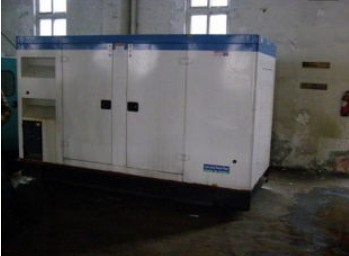 错那康明斯150kw大型柴油二手发电机组